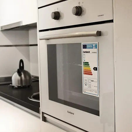 Charming 1 Bedroom In Malaga-hosted By Sweetstay Apartment Malaga