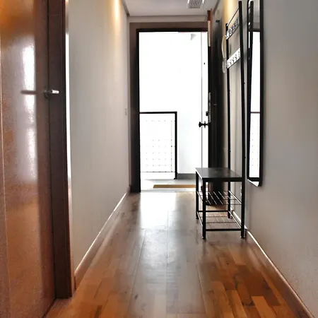 Charming 1 Bedroom In Malaga-hosted By Sweetstay