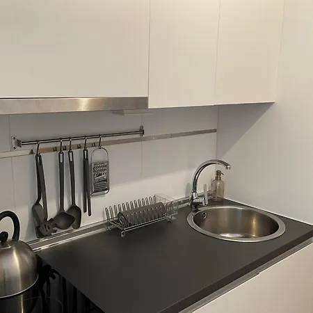 Charming 1 Bedroom In Malaga-hosted By Sweetstay *