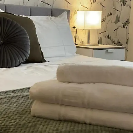 Apartment Charming 1 Bedroom In Malaga-hosted By Sweetstay Malaga